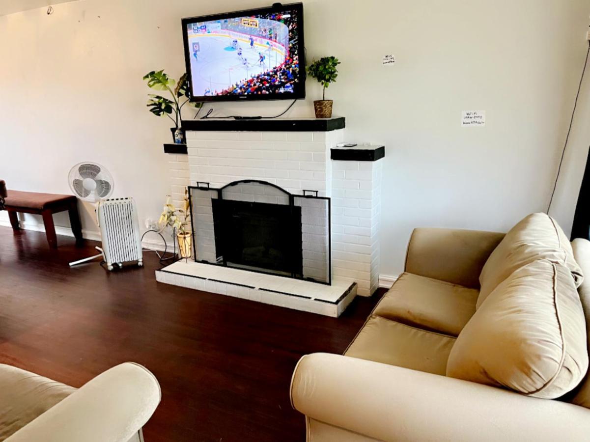 Villa Vintage - 3 Bed House - North Surrey - Ping-Pong And Pool Table - Tv Cable Extérieur photo
